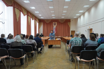 правовое просвещение и правовое информирование жителей пгт. Хиславичи по вопросам защиты прав потребителей - фото - 3